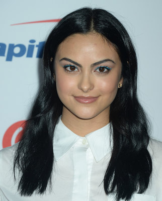 Camila Mendes magic mug #G997852