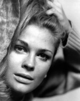Candice Bergen Sweatshirt #2678400
