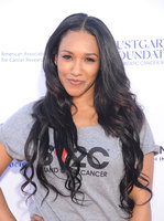 Candice Patton Sweatshirt #3723126