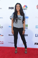 Candice Patton Sweatshirt #3723156