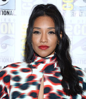 Candice Patton t-shirt #3855848
