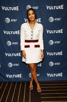 Candice Patton Sweatshirt #3920296