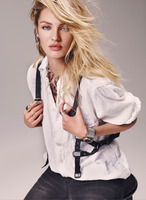 Candice Swanepoel Longsleeve T-shirt #2423887