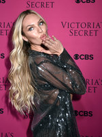 Candice Swanepoel Longsleeve T-shirt #2919130