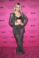 Candice Swanepoel magic mug #G1161266