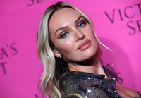 Candice Swanepoel Longsleeve T-shirt #2919169