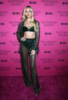 Candice Swanepoel magic mug #G1161282