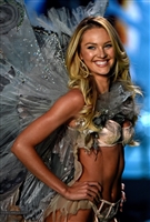 Candice Swanepoel Longsleeve T-shirt #3024589