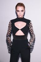Cara Delevigne Sweatshirt #3723373