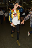 Cara Delevingne Sweatshirt #2718345