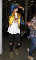 Cara Delevingne Longsleeve T-shirt #2718436