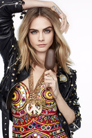 Cara Delevingne Longsleeve T-shirt #2718500