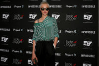 Cara Delevingne Longsleeve T-shirt #2718522