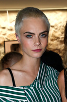 Cara Delevingne t-shirt #2718624