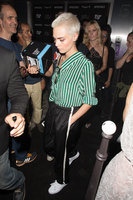 Cara Delevingne t-shirt #2718634