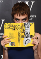 Cara Delevingne mug #G1031508