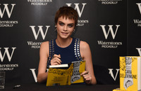 Cara Delevingne mug #G1031583