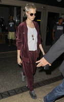 Cara Delevingne Longsleeve T-shirt #3225989