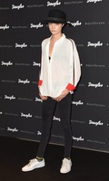 Cara Delevingne Longsleeve T-shirt #3265291