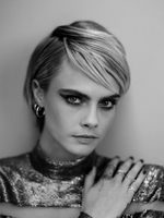 Cara Delevingne Sweatshirt #3820332