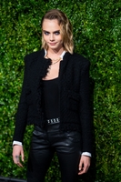 Cara Delevingne Sweatshirt #3833544