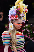 Cara Delevingne longsleeve t-shirt #3833572