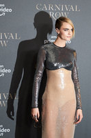 Cara Delevingne Longsleeve T-shirt #3850679