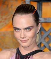 Cara Delevingne Longsleeve T-shirt #3889238