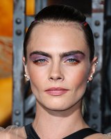 Cara Delevingne mug #G2506528