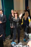 Carla Bruni Longsleeve T-shirt #2796599