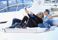 Carol Vorderman Sweatshirt #3231294