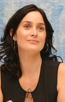 Carrie Anne Moss Poster 2276677