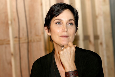 Carrie Anne Moss Mouse Pad 2860619