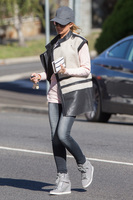 Carrie Bickmore Sweatshirt #2730839