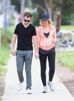 Carrie Bickmore Sweatshirt #2730864