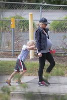 Carrie Bickmore Sweatshirt #2731105