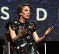 Carrie Coon magic mug #G1216804