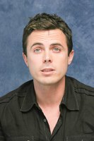 Casey Affleck Sweatshirt #2285593