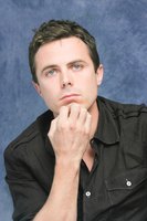 Casey Affleck Sweatshirt #2285611