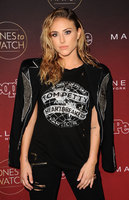 Cassie Scerbo Sweatshirt #2959173