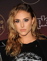 Cassie Scerbo Sweatshirt #2959185