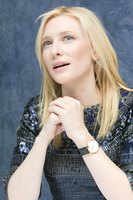 Cate Blanchett Sweatshirt #2274055