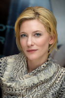 Cate Blanchett Sweatshirt #2349140