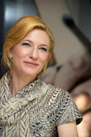 Cate Blanchett Sweatshirt #2349143