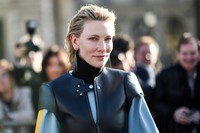 Cate Blanchett Sweatshirt #2960187