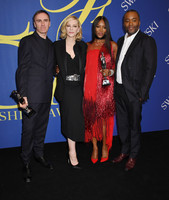 Cate Blanchett longsleeve t-shirt #3291208