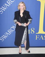 Cate Blanchett Sweatshirt #3312540