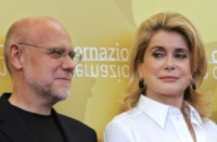 Catherine Deneuve Sweatshirt #1461531