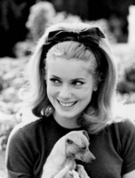 Catherine Deneuve t-shirt #1528025
