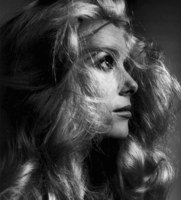 Catherine Deneuve Sweatshirt #2049179